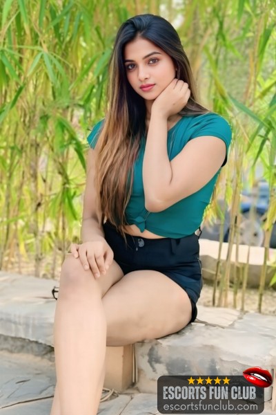 Aanya model escorts Calangute Goa