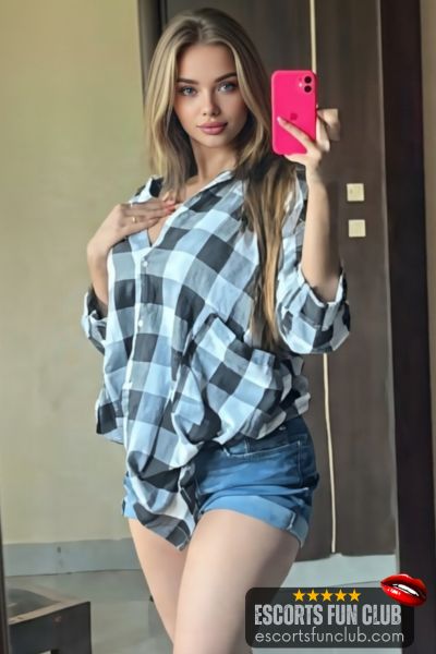 Anastasia gfe escort Panjim Goa