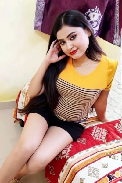 Anika busty escort Andheri Mumbai