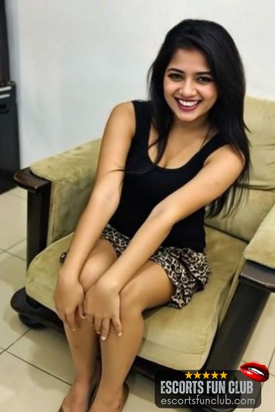 Divya south indian escort City Light Surat