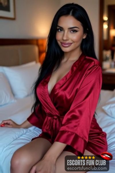 Diya VIP Financial District escort Hyderabad