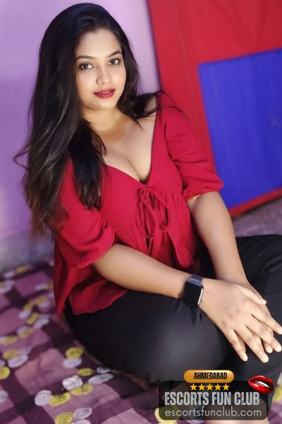 Jhanvi high profile escort Prahlad Nagar Ahmedabad