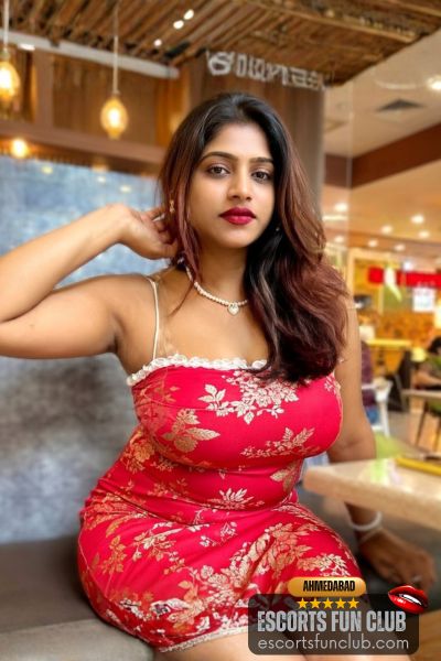 Lavanya Party Escort Satellite Ahmedabad