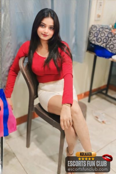 Mahira Kolkata Airport Area escorts GFE call girl