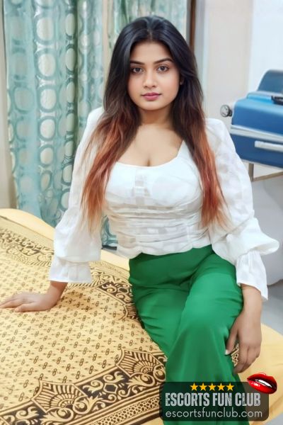 Manjit punjabi escort Pal Surat