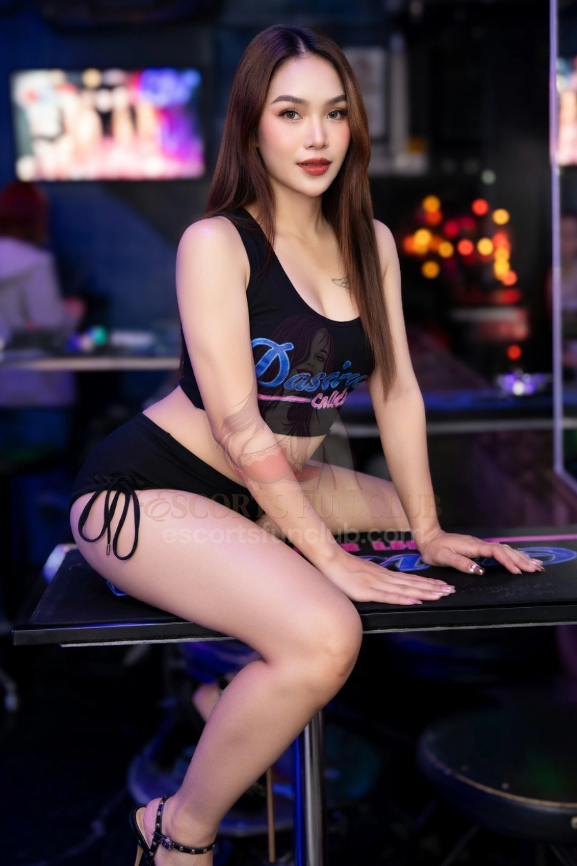 Maya - Young Thai Escort in Andheri Mumbai