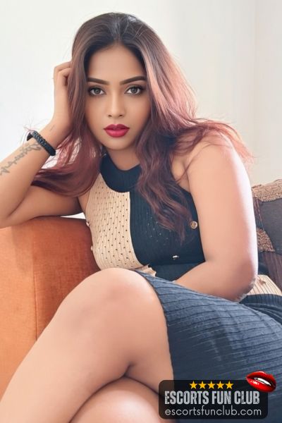 Meera budget escort Baga Goa