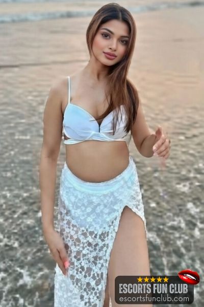 Meera Goa outcall escort Baga Goa