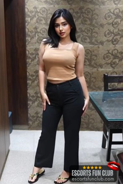 Meera indian escort Adajan Surat