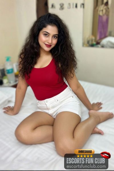 Meher affordable call girl Satellite Ahmedabad