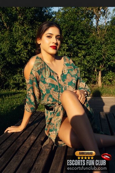 Meher model escort CG Road Ahmedabad