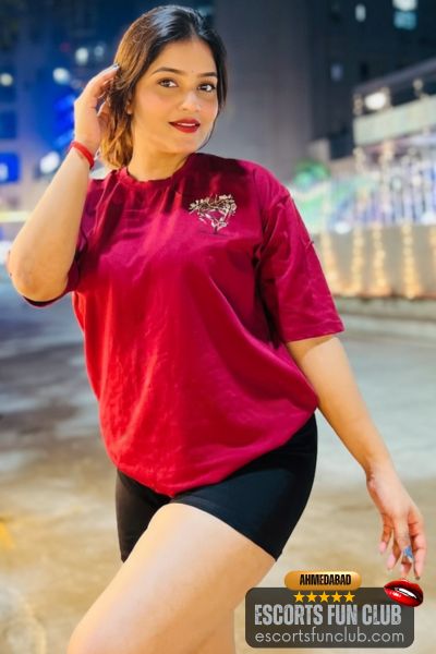 Neha local call girl Thaltej Ahmedabad