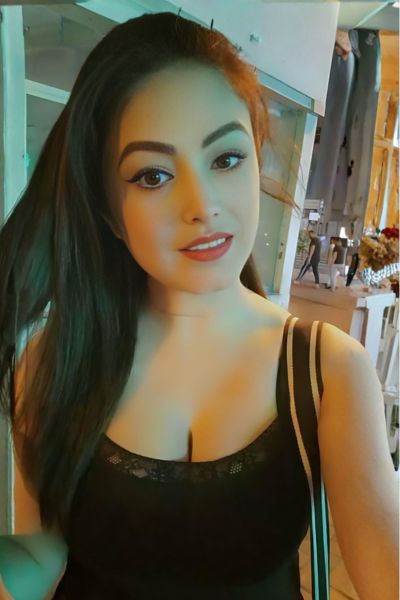 Nisha independent call girl Wakad Pune