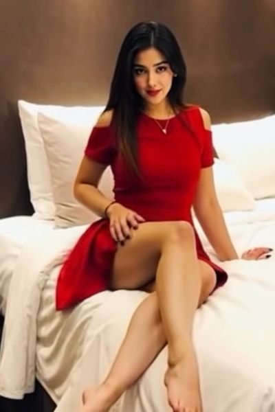 Priya celebrity escort Hitech City Hyderabad