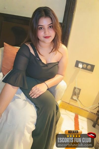 Priya independent escort Salt Lake kolkata