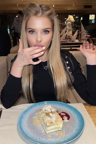 Russian Escorts in Powai Mumbai