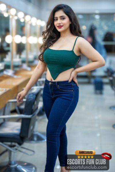 Shreya independent escort Vastrapur Ahmedabad