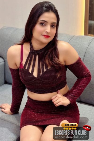 Siya independent escort Thaltej Ahmedabad