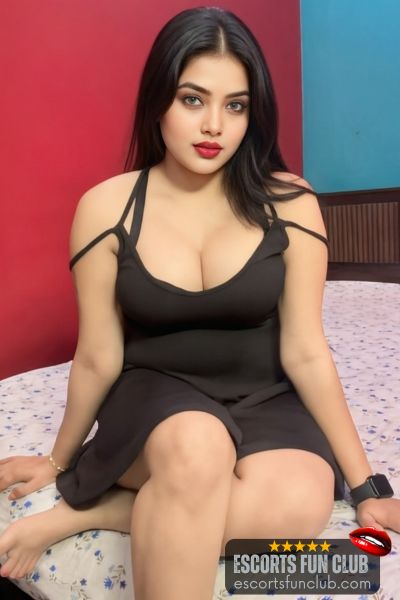 Sneha affordable call girl Baga Goa