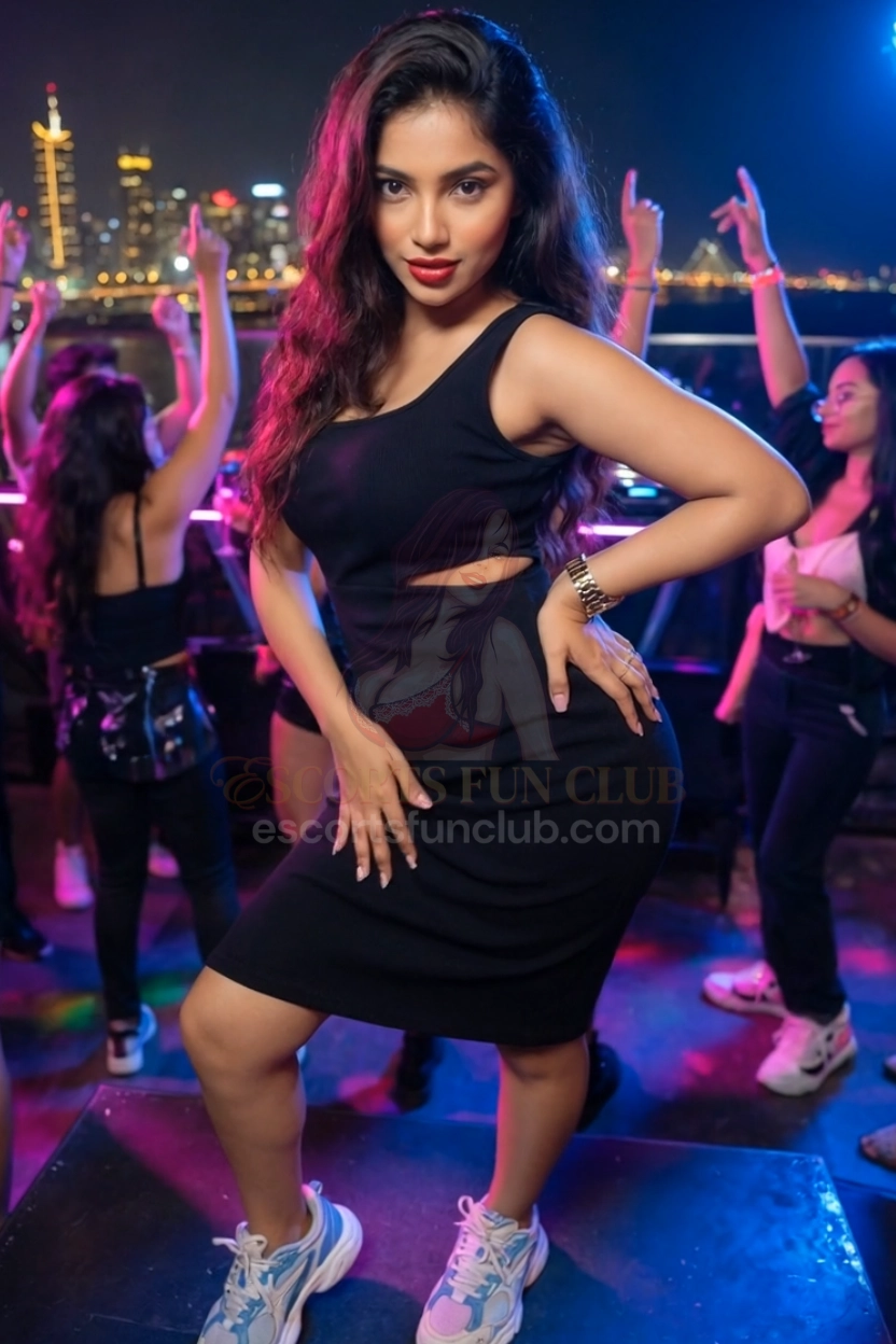 Suhana - Party Girl Escort in Chembur Mumbai