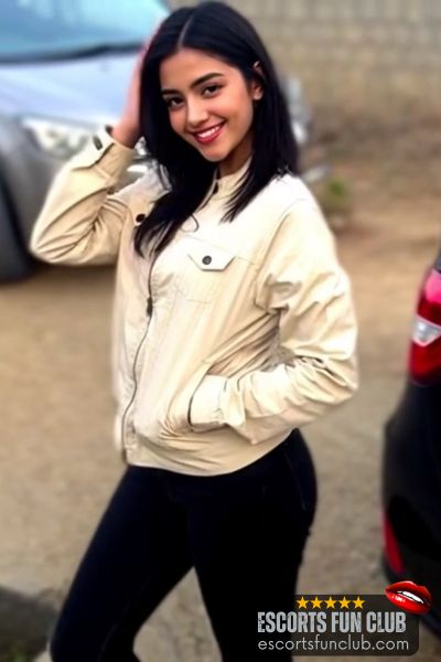 Tania independent escort Ghod Dod Road Surat