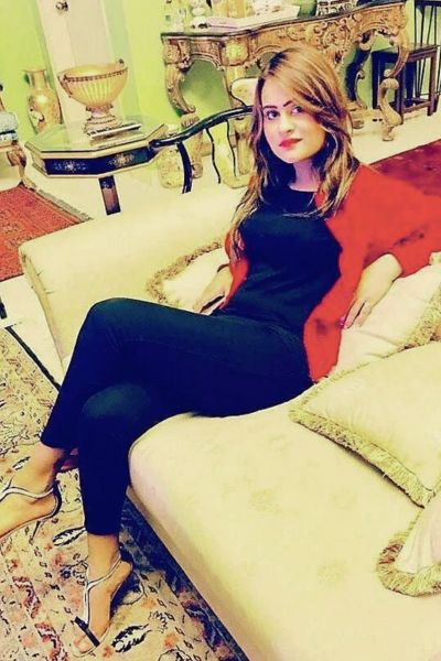 Aarohi Travel Escort in Mumbai