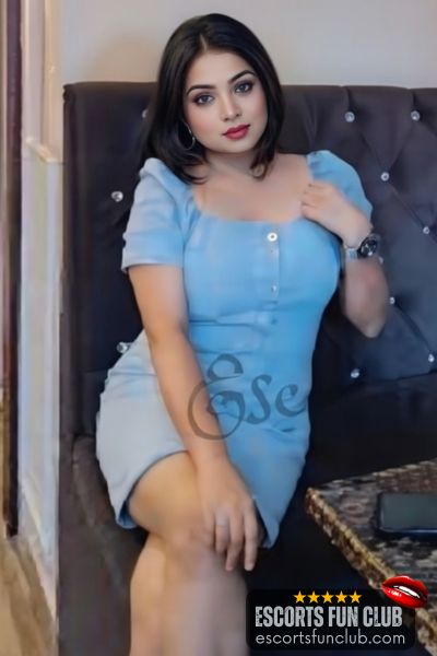 Ayesha Muslim escort Calangute Goa